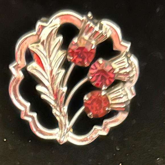 Signed Mizpah Vintage Silver plated Celtic Brooch - Scottish Thistle 1940’s EUC - Picture 3 of 10
